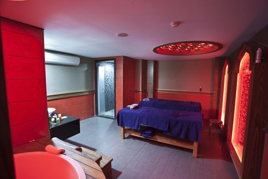 Holiday City Hotel (Adults Only) シダ エクステリア 写真